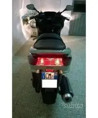 Yamaha Majesty 2^ serie anno 2006 Yamaha Majesty 2^ serie anno 2006