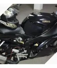 Yamaha YZF R1 pari al nuovo perffetta