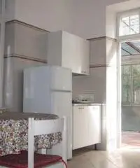 Casa indipendente di 10 locali in Vendita