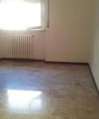 Appartamento in zona Cittadella a Parma