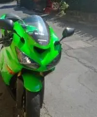 KAWASAKI Ninja tipo veicolo Super Sportive cc 636 KAWASAKI Ninja tipo veicolo Super Sportive cc 636