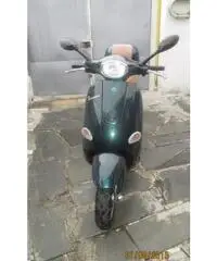 PIAGGIO Vespa 150 ET4 Scooter cc 150