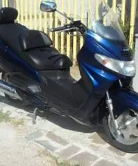 SUZUKI AN Burgman tipo veicolo Scooter cc 400 SUZUKI AN Burgman tipo veicolo Scooter cc 400