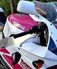 Yamaha YZF 750 R Deltabox Exup - Genesis