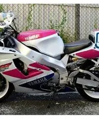 Yamaha YZF 750 R Deltabox Exup - Genesis