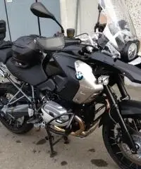 BMW R1200GS TRIPLE BLACK BMW R1200GS TRIPLE BLACK