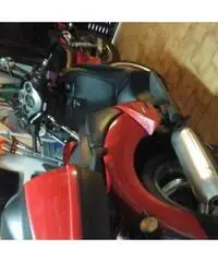 vendo Scarabeo 200 GT del 2002 vendo Scarabeo 200 GT del 2002