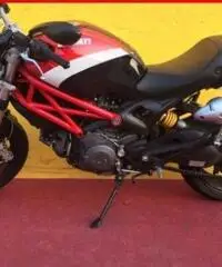 DUCATI Monster 796 plus corse - 12401 DUCATI Monster 796 plus corse - 12401