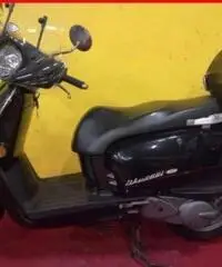 KYMCO Like 200i nero - 32379 KYMCO Like 200i nero - 32379