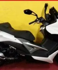 KYMCO Xciting 400i BIANCO - 3487 KYMCO Xciting 400i BIANCO - 3487