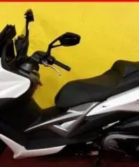 KYMCO Xciting 400i BIANCO - 3487 KYMCO Xciting 400i BIANCO - 3487