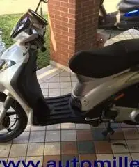 MOTOS-BIKES Derby Derbi Sonar 125 4t