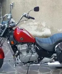 Vendo Scamio Permuto moto Custom Kawasaki en500 tipo harley-davisdon