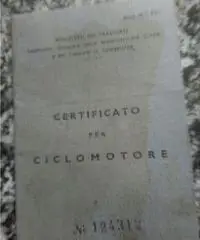 Vespa 50 Special rossa