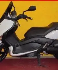 YAMAHA X-Max 250 bianco - 12805