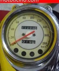 YAMAHA XVS 650 Drag Star oro/rosso - 11000 YAMAHA XVS 650 Drag Star oro/rosso - 11000