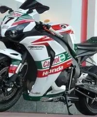 HONDA CBR 1000 RR FireBlade