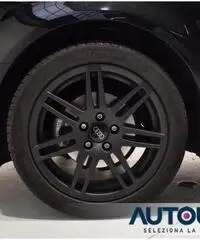 AUDI A3 SPB 1.6 AMBITION PELLE MARRONE XENON CERCHI 17' AUDI A3 SPB 1.6 AMBITION PELLE MARRONE XENON CERCHI 17'