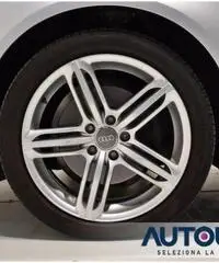 AUDI A4 2.0 TDI QUATTRO S-TRONIC ADVANCED BERLINA NAVI