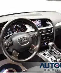 AUDI A4 AVANT 2.0 TDI QUATTRO MULTITRONIC AUT NAVI XENON