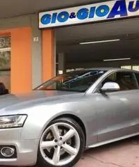 AUDI A5 3.0 V6 TDI F.AP. quattro tiptronic S-LINE