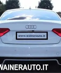 AUDI RS5 Coupé 4.2 V8 FSI quattro S tronic DRIVE SELECT