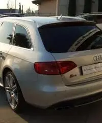 AUDI S4 Avant 3.0 TFSI quattro Stronic NAVI XENO TETTO 19 AUDI S4 Avant 3.0 TFSI quattro Stronic NAVI XENO TETTO 19