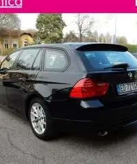 BMW 318 D TOURING 2.0 NAVI SENS CERCHI 16' CRONO TAGLIANDI