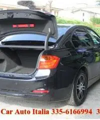 BMW 320 d Efficient Dynamics Sport Pack NAVI XENON PDC