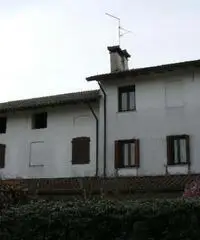 Rustico a Chions in provincia di Pordenone Rustico a Chions in provincia di Pordenone