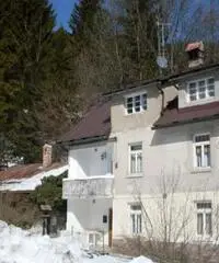 Casa indipendente in Vendita di 240mq