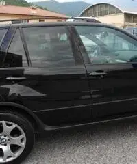 BMW X5 3.0d PELLE NAVI XENO CERCHI 18