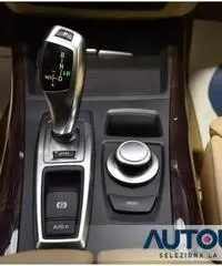 BMW X5 3.0SD FUTURA 4X4 AUT PELLE TETTO NAVI XENON TELECA