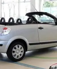 CITROEN C3 PLURIEL 1.6 IDONEA PER NEOPATENTATI Climatizzatore + Radio cd + Capotte elettrica + Airba