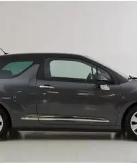 CITROEN DS3 1.4 HDi 70 So Chic NEOPATENTATI CITROEN DS3 1.4 HDi 70 So Chic NEOPATENTATI