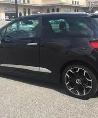 CITROEN DS3 1.6 vti So Chic 120 CV Unipropietario CITROEN DS3 1.6 vti So Chic 120 CV Unipropietario