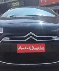CITROEN DS3 1.6 vti So Chic 120 CV Unipropietario CITROEN DS3 1.6 vti So Chic 120 CV Unipropietario