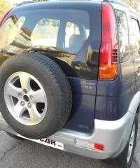 DAIHATSU Terios 1.3i 16V cat 4WD SX DAIHATSU Terios 1.3i 16V cat 4WD SX