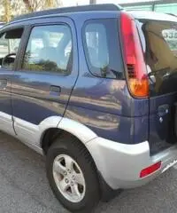 DAIHATSU Terios 1.3i 16V cat 4WD SX DAIHATSU Terios 1.3i 16V cat 4WD SX