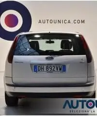 FORD Focus + 1.6 TDCI STATION WAGON NEOPATENTATI CLIMA RADIO FORD Focus + 1.6 TDCI STATION WAGON NEOPATENTATI CLIMA RADIO