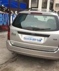 FORD Focus 1.8 TDDi cat SW Ghia FORD Focus 1.8 TDDi cat SW Ghia