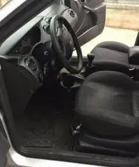 FORD Focus 1.8 TDDi cat SW Ghia FORD Focus 1.8 TDDi cat SW Ghia