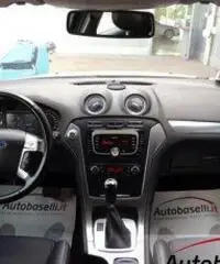 FORD MONDEO 2.0 TDCI TITANIUM POWERSHIFT 163 CV Cambio automatico + Pe FORD MONDEO 2.0 TDCI TITANIUM POWERSHIFT 163 CV Cambio automatico + Pe