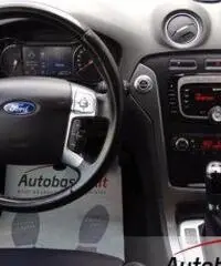 FORD MONDEO 2.0 TDCI TITANIUM POWERSHIFT 163 CV Cambio automatico + Pe FORD MONDEO 2.0 TDCI TITANIUM POWERSHIFT 163 CV Cambio automatico + Pe