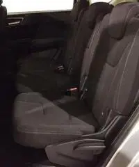 FORD S-Max 2.0 TDCi 150CV S&S Powershift 7pi Titanium Bus FORD S-Max 2.0 TDCi 150CV S&S Powershift 7pi Titanium Bus