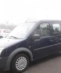 FORD Transit Connect 200S 1.8 TDCi/75CV DPF 5 POSTI FORD Transit Connect 200S 1.8 TDCi/75CV DPF 5 POSTI