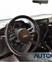 JEEP Wrangler 2.8 CRD DPF SPORT AUTO 4X4 CERCHI 17' CRUISE