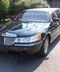 Lincoln - Limousine Executive Lincoln - Limousine Executive