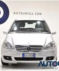 MERCEDES-BENZ A 180 CDI ELEGANCE 5 PORTE AUTOMATICA CERCHI 15'
