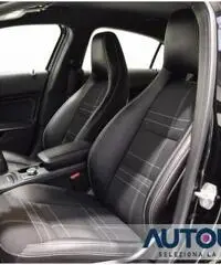 MERCEDES-BENZ A 180 CDI AUTOMATIC SPORT AUT NAVI PELLE SENS CERCHI 17'